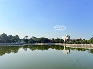 bán nhà 220m2, mt 11m, giá 86tỷ phố bồ đề view hồ vỉa hè, kinh doanh nhà hàng hay văn phòng