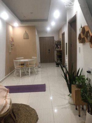 cho thuê căn hộ lavita charm 2 phòng ngủ full nội thất