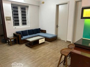 bán căn hộ đồng tàu 56m 2 phòng ngủ view hồ yên sở ban công đông nam