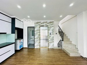 hàng siêu hiếm kim mã, ngõ rộng, thông, gần phố, chủ xây tâm huyết, tặng nt, tm nhập khẩu, 40m*6t