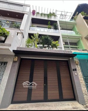 tôi bán gấp nhà trần phú-quận5 diện tích 67,5m2 giá 3tỷ92 gần thpt lê hồng phong đang cho thuê 24tr