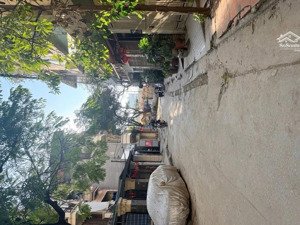 bán nhà phân lô ô tô tránh vỉa hè phùng chí kiên, cầu giấy 56m 4 tầng mt 4.8m giá 20.5 tỷ.