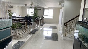 luxury penthouse 260m2 - cho thuê. cc4s riverside garden. binh triệu. tđ.