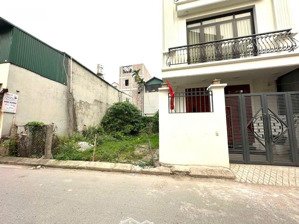 hoàng liên!!! mặt phố- kinh doanh- mặt tiền lớn- oto tránh oto- 133m2- 15.48 tỷ