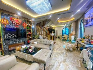 cho thuê biệt thự song lập 4pn, đầy đủ nội thất, tại ocp1 gia lâm !!