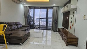 cho thuê căn hộ nam phúc 3 phòng ngủ 121 m2, đầy đủ nội thất sang trọng, căn góc view công viên