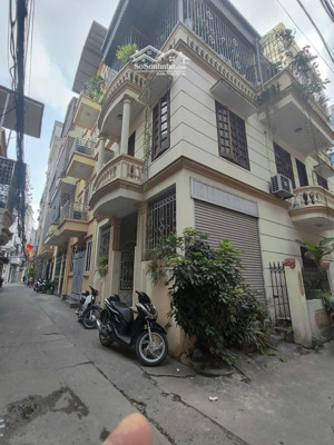 cực gấp - phân lô 2 ô tô - lô góc - mt 6m - 70m - 3 tầng - chỉ 23,9 tỷ