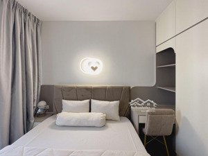 cho thuê studio 28m² - nội thất đẹp - hướng đông bắc