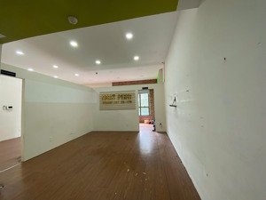 bán căn hộ chung cư garden gate (chủ đầu tư novaland) 1pn 1wc 33m2 sát bên công viên gia định