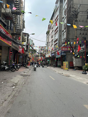 giá đầu tư! bán ccmn đình thôn, 100m2, 7 tầng, mt 7.4m, ô tô vào nhà, gần phố.