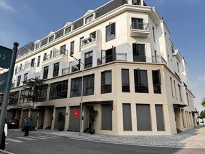 giá ,3 tỷ(cả đất + nhà 5 tầng) nhà liền kề trục đại lộ nam sông mã. tttp thanh hóa