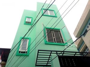 nhà trung tâm cho thuê 3 lầu hẻm hòa hưng - giá rẻ