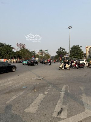 bán đất xây ccmn gần aeon, ngõ ô tô, 15m ra đường cổ linh, 107m2, mặt tiền 4.2m, giá 8 tỷ