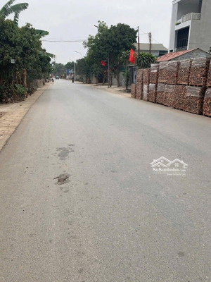 bán mảnh đấy 152m, mt7m, vai déo, tt hoà lạc. sát khu tổ hợp y tế, đh fpt, ga metro.giá chỉ 2.99tỷ