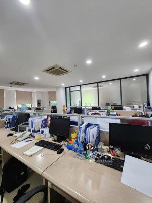 bán tòa văn phòng mặt phố bạch mai, 215m2, 8 tầng 1 hầm thang máy, mặt tiền 8.5m, 189 tỷ