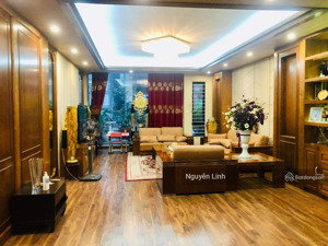 o947105567 bán nhà huỳnh thúc kháng - đống đa: dt 50m2-ô tô vào tận nhà-sổ đỏ chính chủ giá 9 tỷ 7