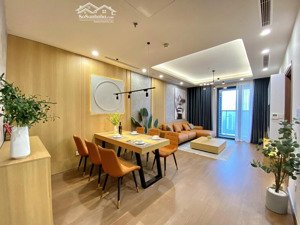 hot: chính chủ cho thuê căn góc sky park - 128m2, 3pn + 1 kho, full - 35tr. lh: 0899.,511,.866