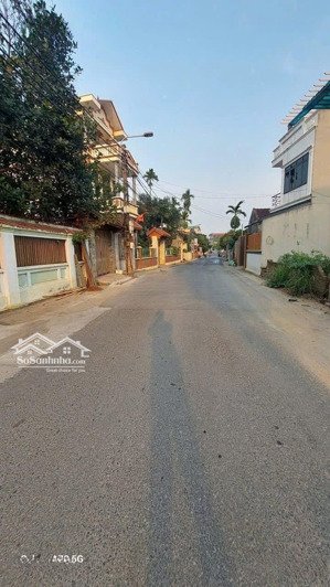 bán gấp lô 158m, mt 8m, hạ bằng, hoà lạc. gần sát cnc, đh fpt, ga metro, đh quốc gia.giá chỉ 3.2tỷ