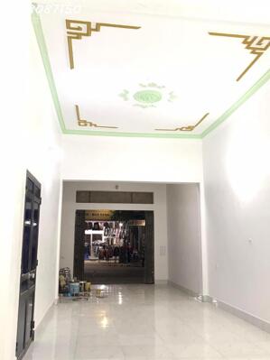 Siêu phẩm - Nhà đẹp 2 tầng mặt phố Quốc lộ 32, Tân Sơn, Phú Thọ, 238 m2, giá 4,5 tỷ