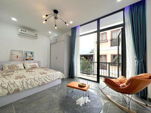 cho thuê căn hộ studio ban công mới 100%