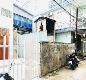 hẻm xe hơi nhỏ - dt lớn thông số đẹp 8.5*19m - tiện xây chdv - giá chỉ 16,99 tỷ - hẻm đẹp