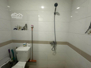 cần bán căn hộ napoleon diện tích 68,89m2 view biển giá 2 tỷ 750tr thương lượng lh: 