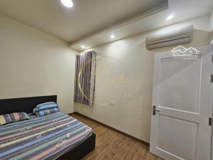 em cho thuê căn hộ 2pn2wc, 68m giá thuê 12 triệu, đầy đủ nội thất, ở lâu dài ổn định