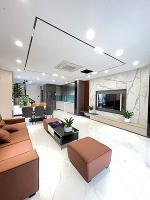 bán nhà tái định cư thạch bàn long biên 92m2, 6 tầng thang máy, full đồ, dân trí, giá 28.7 tỷ