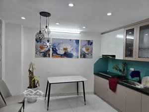 nhà siêu đẹp - hoàng hoa thám - diện tích 44.2m2 - 3 tầng - mặt tiền 4m - giá 7.95 tỷ