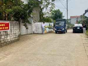 bán đất 3 mặt tiền tặng nhà cũ cách đường tỉnh 87a vài bước chân. dt 533,9m giá hơn 6tỷ