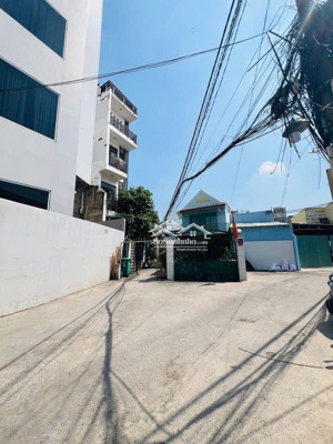 nhà cấp 4 hẻm 3,5m sát hẻm xe tải 209 trần xuân soạn q7, 76m2 siêu rẻ