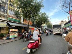 bán nhà mt kinh doanh đường 18 - phước bình - quận 9