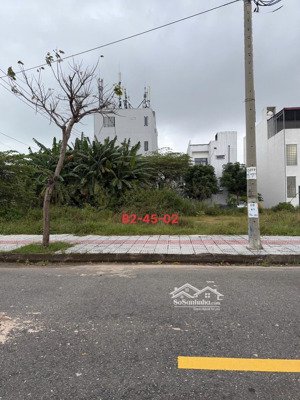 lô đẹp hói kiểng 10 b2-45-2 & b2-45-38 (lô kề góc) nam hoà xuân bao thuế 2%