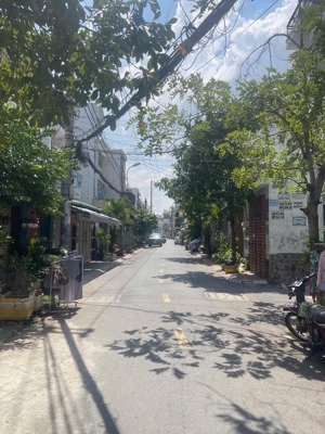 cho thuê nhà nguyên căn hẻm tải thông, 4x18m, nhà làm văn phòng công ty hay thuê kinh doanh đẹp