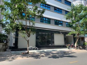 cho thuê nhà hẻm 2a nguyễn thị minh khai quận 1 trống suốt