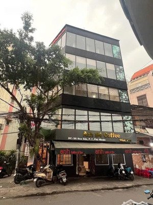 cho thuê nguyên căn ngang 8m ốp kính sang xịn hoa sữa, p. 7, phú nhuận khu phan xích long