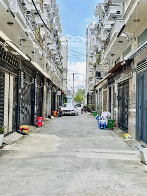 bán nhà khu đồng bộ hxh 5m nguyễn oanh p6 , dt: 4 x 14m , 3 lầu , giá: 9.1 tỷ