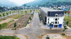 chỉ từ 18tr/m2 sơt hữu ngay lô lk ở kđt sẵn sổ ngay trục đường adv-ql6 với hơn 30 tiện ích nội khu