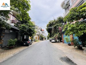 bán đất tặng dãy trọ ngang 5m đường oto thông ra hoàng diệu 2 cách vincom trung tâm thủ đức chỉ 3p