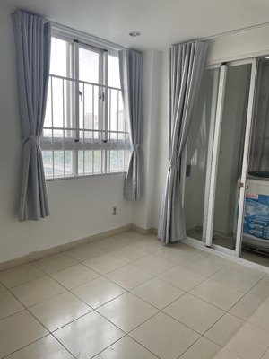 chính chủ cho thuê chung cư aview. 92m2, 3 phòng ngủ, đầy đủ nội thất. giá 8 triệu