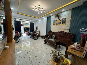 nhà gò vấp - nội thất sang trọng - 4 tầng kiên cố - hxh 6m - trải nhựa - giá nhỉnh 8 tỷ