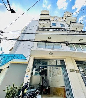 chỉ với 7.99 tỷ. sở hữu căn hdv có dòng tiền là đây nhé anh chị