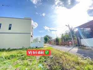 đất thị trấn tân phú đường trải nhựa lớn, bán nhanh 200 triệu bao sổ