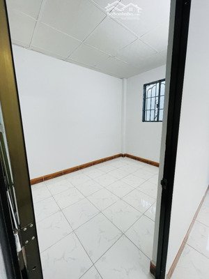 nhà mới 2 tầng đường phạm thế hiển p4 q8, dt 24m2, nhỉnh 1 tỷ