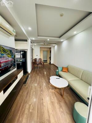 căn hộ Riverside tầng thấp 349 Vũ Tông Phan SĐCC có slot ô tô 68m2, 2 ngủ, 2 WC, 7.1 tỷ