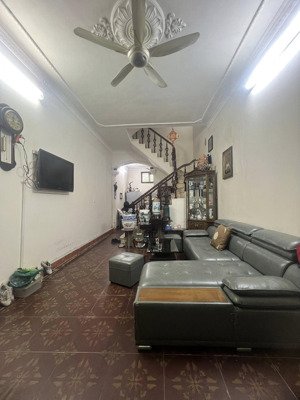 bán nhà 5 tầng nguyễn khang cầu giấy ô tô vào: 52m, giá 14 tỷ