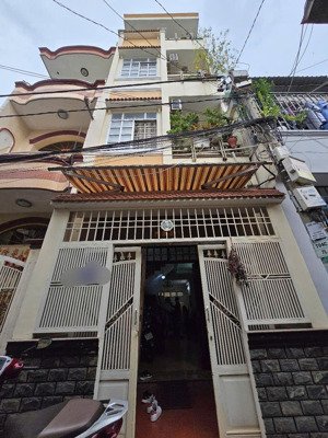 bán nhà 3 lầu hẻm rộng 3m đường nguyễn chế nghĩa p13 q8