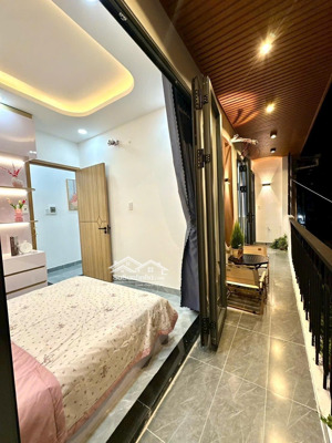 nhà k lộ giới - có pn trệt - hxh bề ngang cực khủng