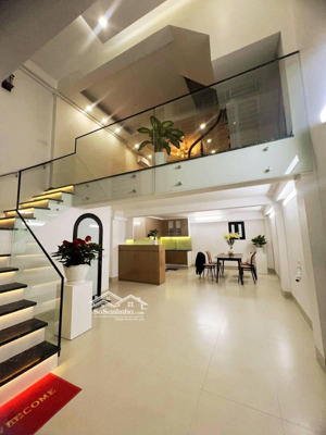 nhà đẹp gần phố giang văn minh, ba đình 40/45m, 5 tầng, mt 5,2m, giá 12.55 tỷ.