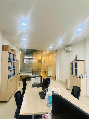 cho thuê văn phòng mới đường phan huy ích, tân bình, giá 16 tr/th, miễn phí quản lý và gửi xe